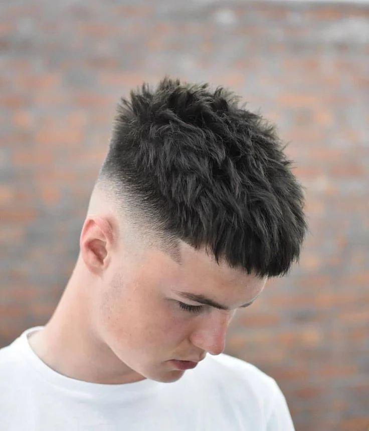 Mid Fade with Textured Crop