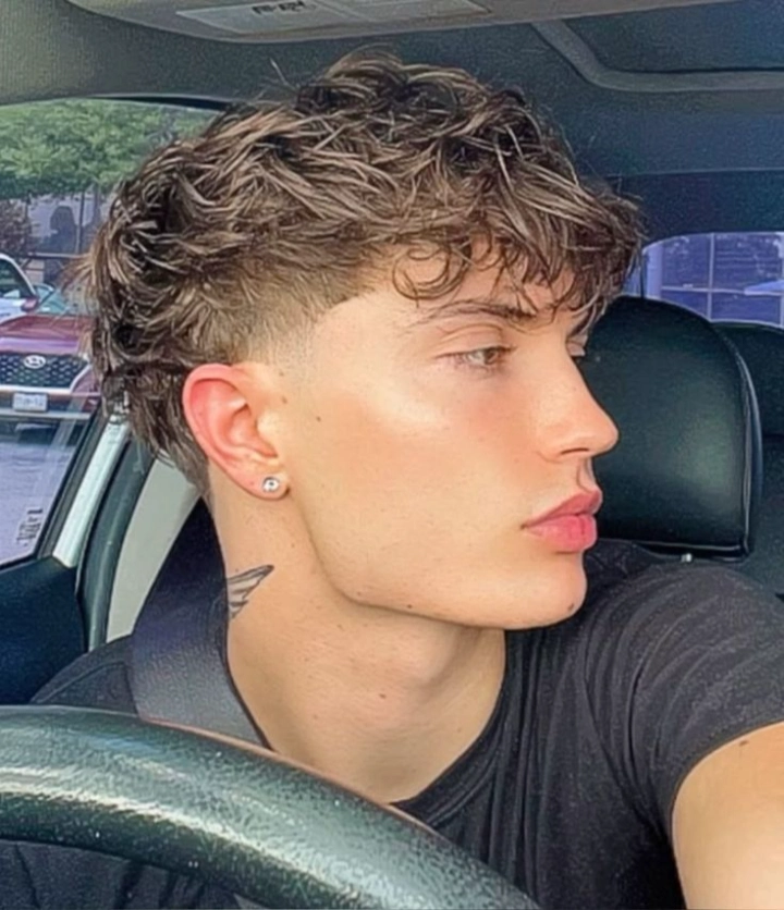 Low Taper Fade Fluffy Hair Curly